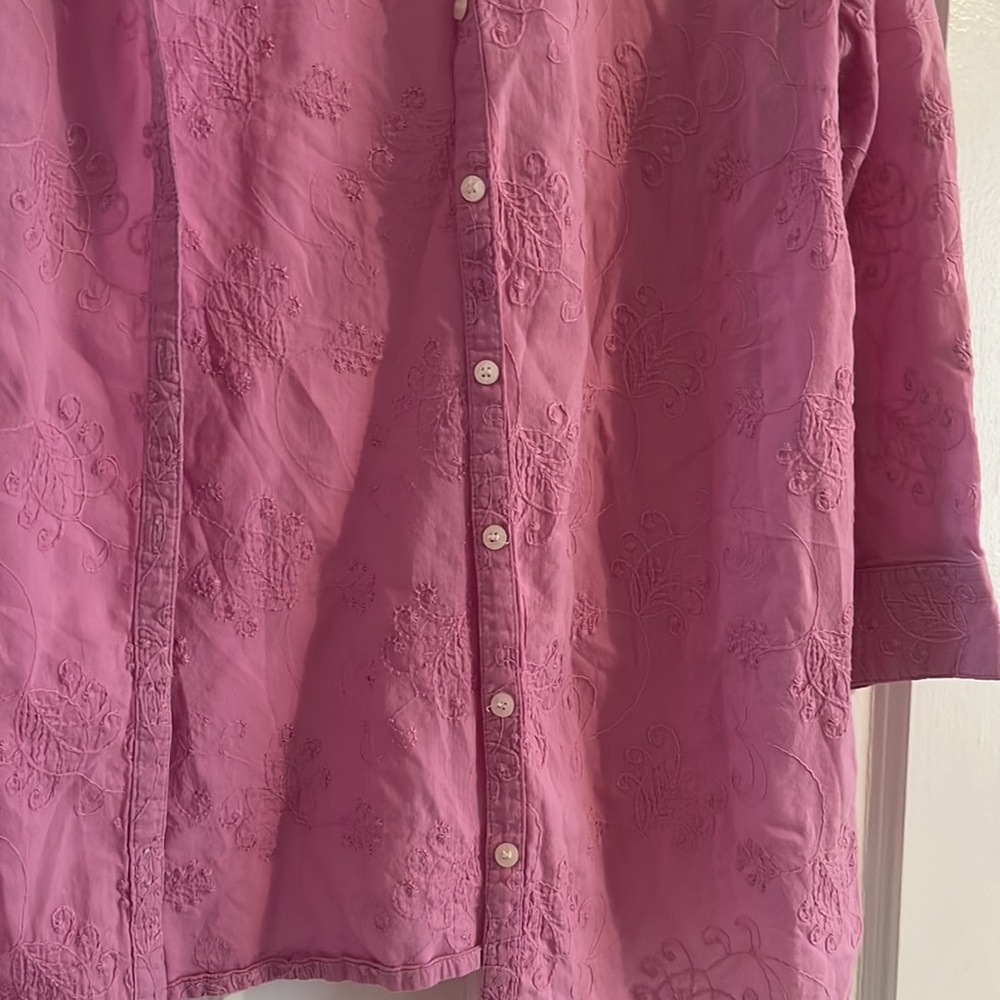 Pink embroidered button down - Picture 3 of 5